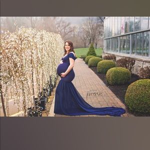 Navy Chicaboo Monroe dress fits size 2-12